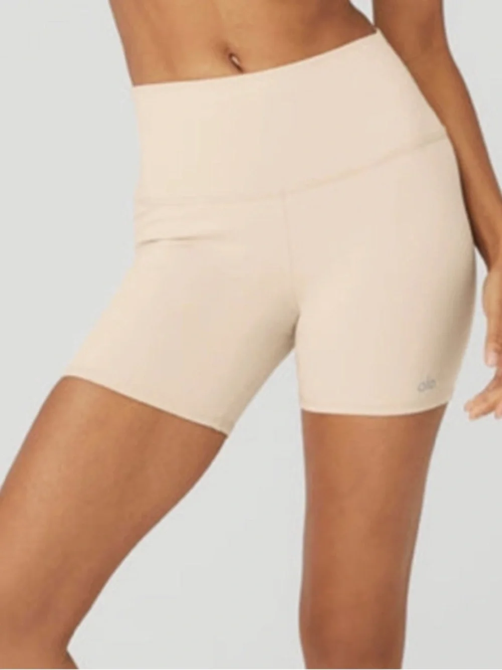 ALO Yoga High-Rise Air Brush Light Beige Bike Shorts Small